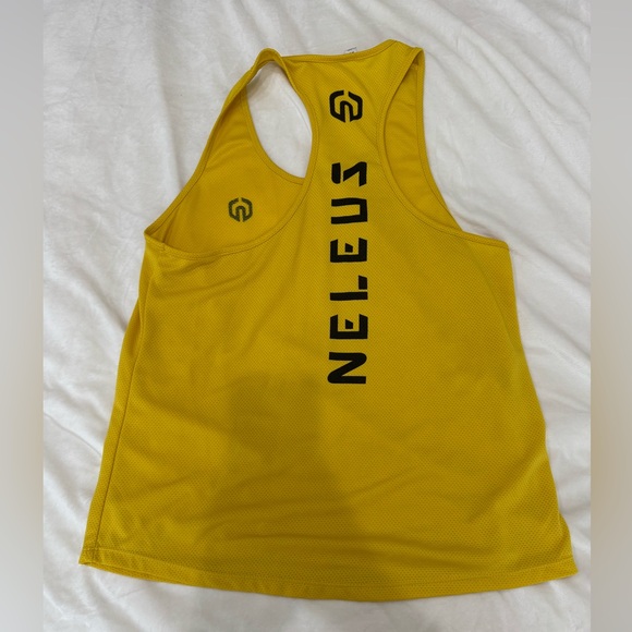Neleus workout tanks - Picture 7 of 8